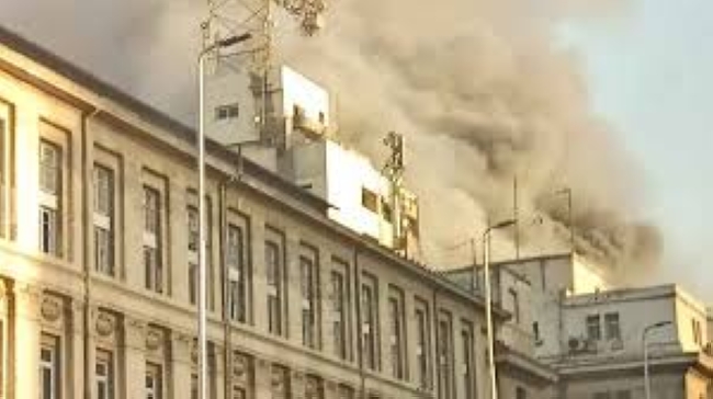 مصر.. اندلاع حريق كبير في «سنترال رمسيس» بالقاهرة