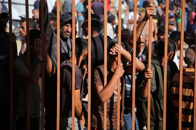 15.2 مليون فلسطيني حول العالم وانخفاض عدد سكان غزة بمقدار 10%