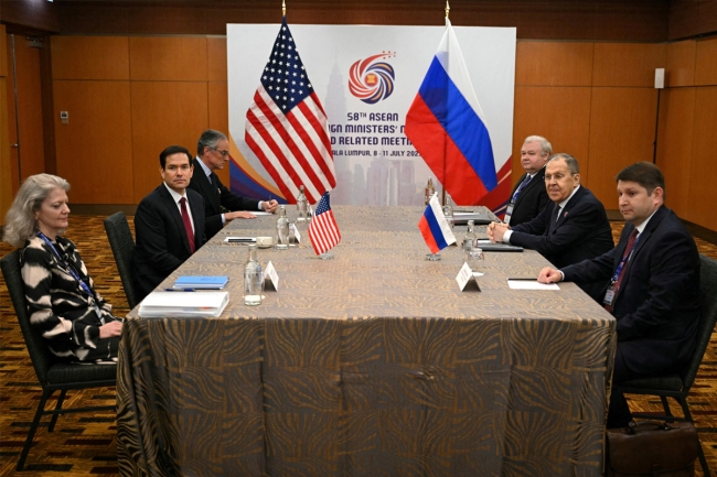 روبيو ولافروف يبحثان أفكاراً جديدة لإنهاء حرب أوكرانيا