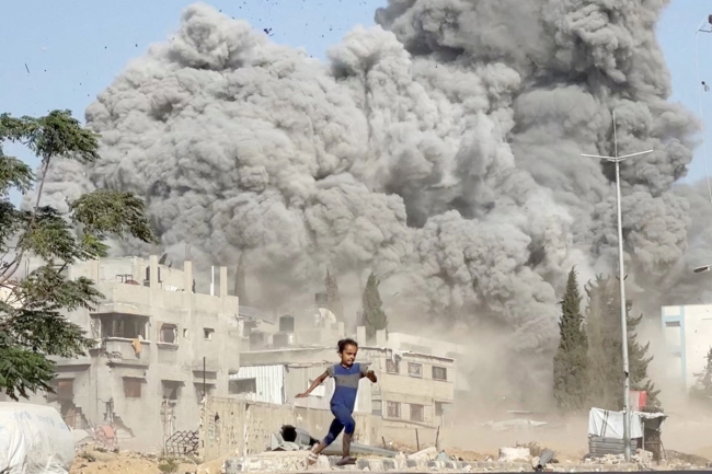 إسرائيل تضغط على واشنطن لتهجير سكان غزة