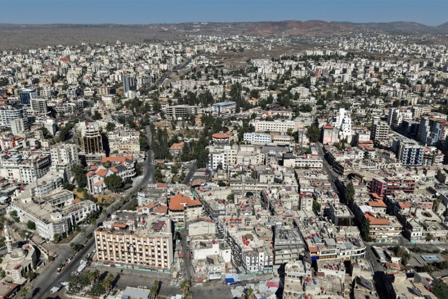 الجيش السوري يوسّع المواجهة مع «قسد» ويستعيد زمام المبادرة في السويداء