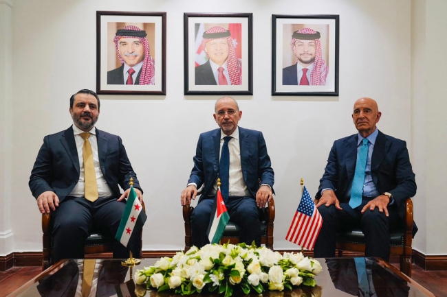 دمشق تشكّل مجموعة عمل مع واشنطن وعمّان لدعم التهدئة وإعادة الإعمار