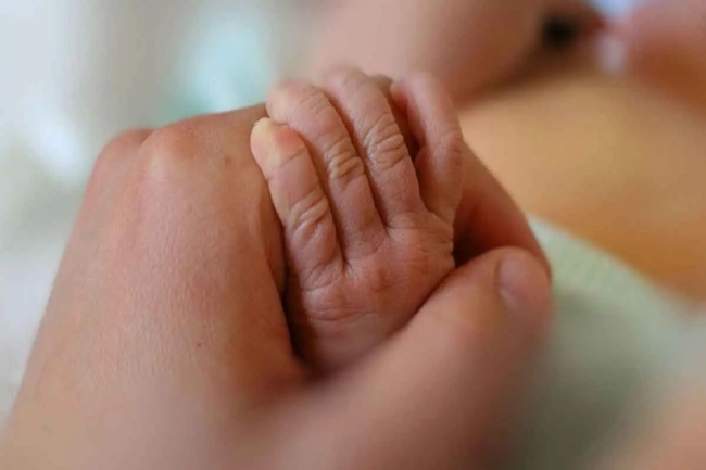 انخفاض الزيادة السكانية بمعدل 220 مولوداً يومياً في مصر