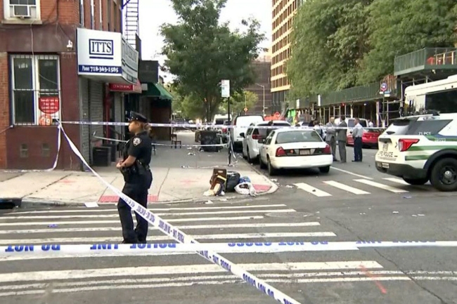 قتلى بالحي اليهودي في نيويورك وهجمات للاحتلال بعمق اليمن