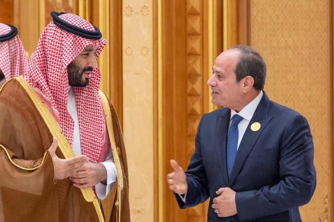 الرئيس المصري يبحث مع ولي العهد السعودي في «نيوم» تعزيز الشراكة الاستراتيجية