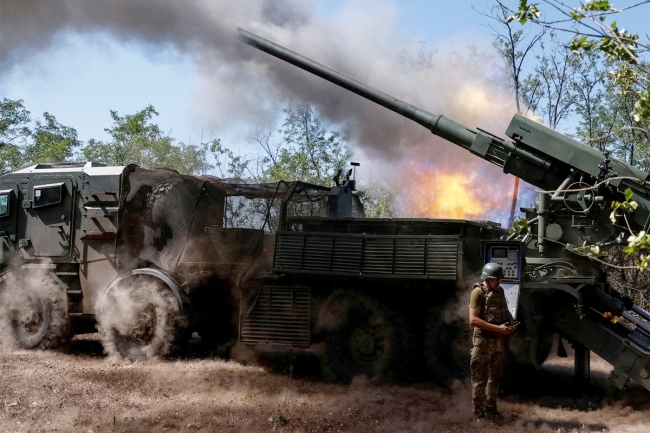 لقاء بوتين وزيلينسكي يصطدم بالضمانات وسباق التسلح