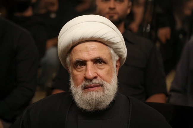 نواب وسياسيون لبنانيون يُقاضون الأمين العام لـ«حزب الله»