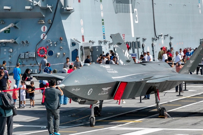 بيرقدار: الشبحية التركية «كيزليما» دخلت مرحلة الإنتاج