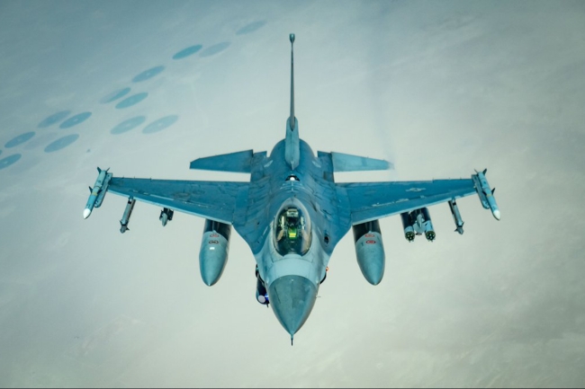 روسيا تفعّل الشراكة الاستراتيجية مع إيران… وتزودها بمقاتلات