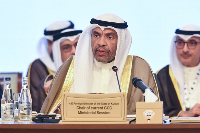 اليحيا: الحوار والشراكة السبيل الأمثل لمواجهة التحديات