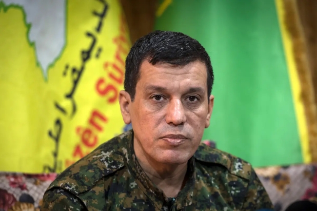 عبدي: اتفاق «مبدئي» على دمج قوات سورية الديمقراطية ضمن وزارة الدفاع