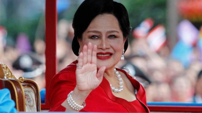 تايلاند تعلن وفاة الملكة الأم