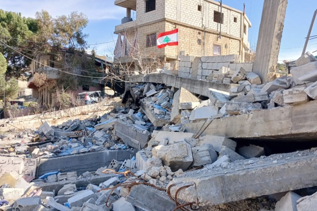 لبنان يوافق على توسيع «الميكانيزم» وبري يتحدى إسرائيل بإعادة الإعمار