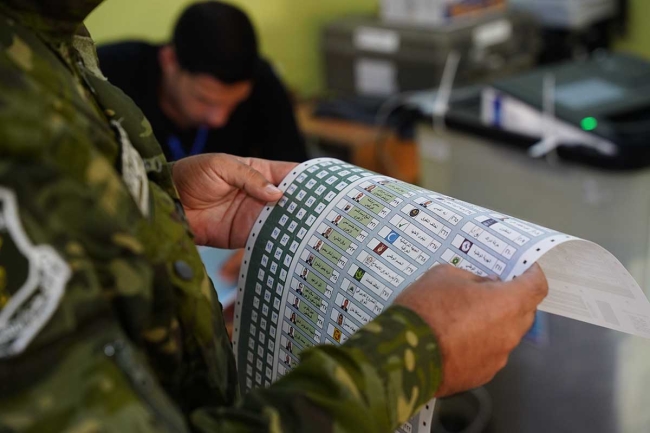 العراقيون ينتخبون برلمانهم الجديد غداً.. وسط دعوات للمشاركة ومخاوف من المقاطعة