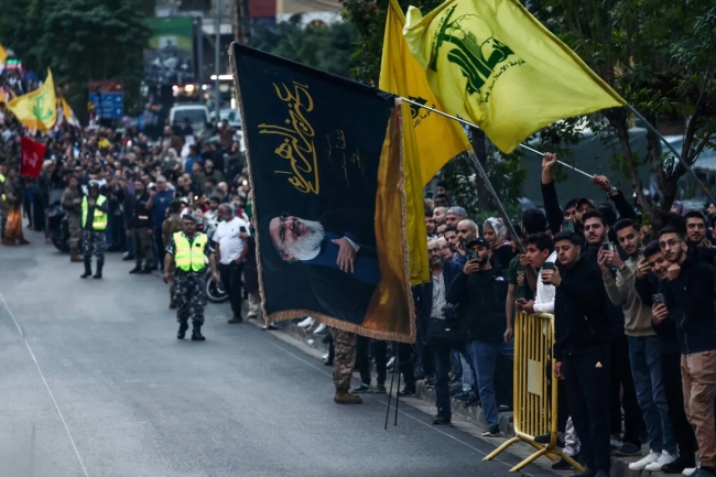 العراق يعتبر «حزب الله» والحوثيين إرهابيين ثم يتراجع: خطأ أم «مؤامرة»؟