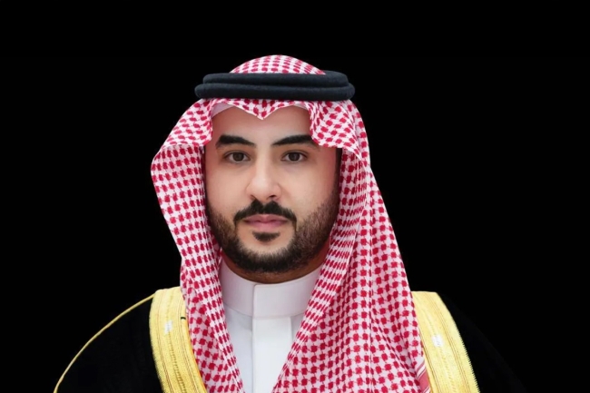 وزير الدفاع السعودي يدعو الانفصاليين في اليمن إلى إنهاء التصعيد