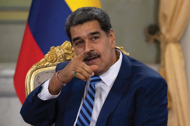 مادورو: واشنطن تخطط لنهب فنزويلا