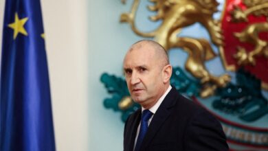 المحكمة الدستورية توافق على استقالة الرئيس البلغاري