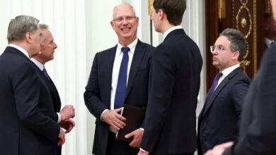 بدء المحادثات بين روسيا وأوكرانيا والولايات المتحدة في أبوظبي