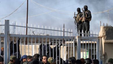 بغداد: نقل معتقلي «داعش» من سورية للعراق لحماية الأمن الوطني والإقليمي