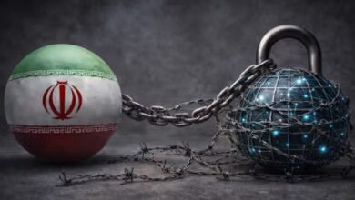 إيران تتيح إنترنت محدوداً للتجار: 20 دقيقة بحضور مراقب أمني